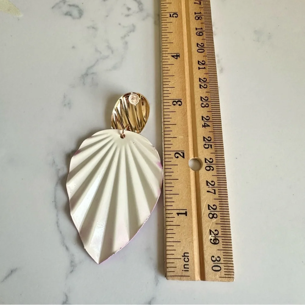 2/$30🌵 Ombre Pink Purple Metal Pleated Fan Earrings Gold Jewelry Gift NEW